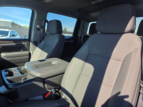 Used 2025 Chevrolet Silverado 1500 LT RWD image 14