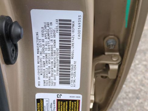 Used 2013 Toyota Corolla LE image 34