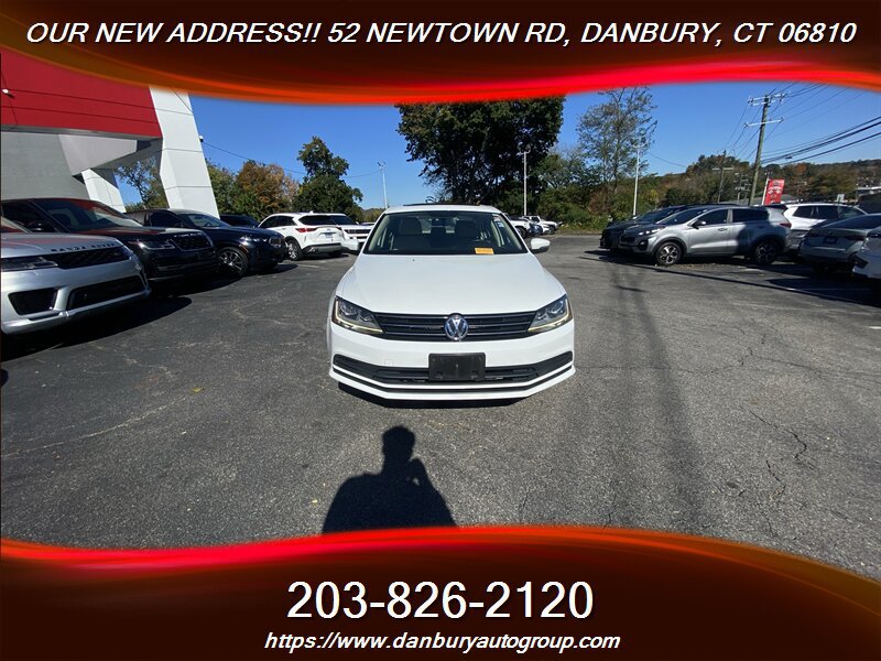 Used 2017 Volkswagen Jetta SE FWD image 9