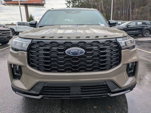 New 2026 Ford Explorer ST-Line w/ ST-Line Street Pack RWD image 9