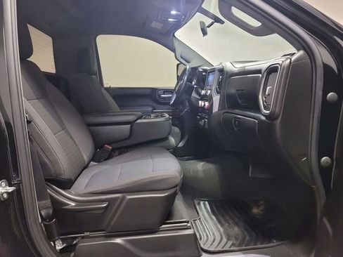 Used 2022 GMC Sierra 3500 SLE w/ SLE Convenience Package image 22