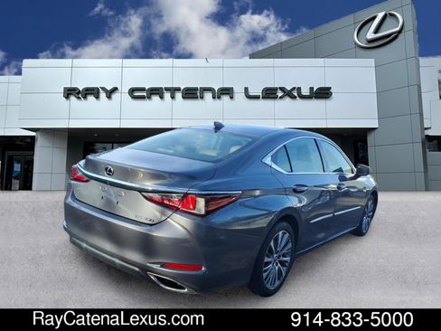 Certified 2019 Lexus ES 350 image 4