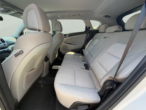 Used 2018 Hyundai Tucson Value AWD/4WD image 13