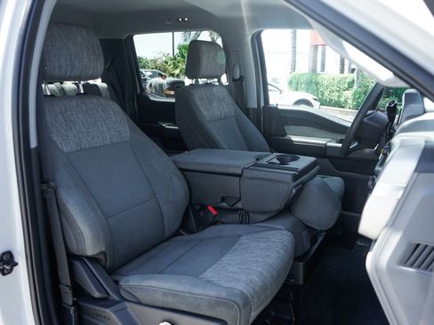 Used 2023 Ford F150 XLT AWD/4WD image 35