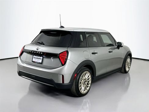 Certified 2025 MINI Cooper S FWD image 4