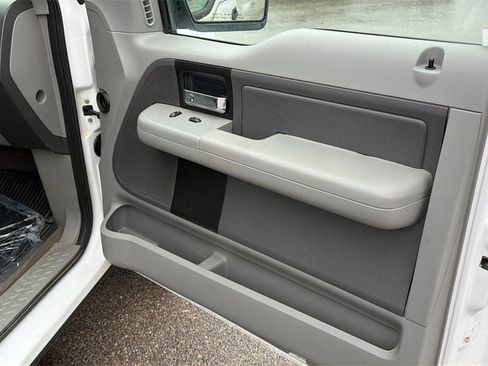 Used 2007 Ford F150 XL image 36