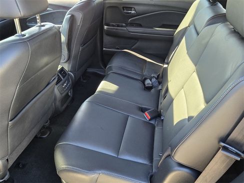 Used 2022 Honda Pilot EX-L image 12