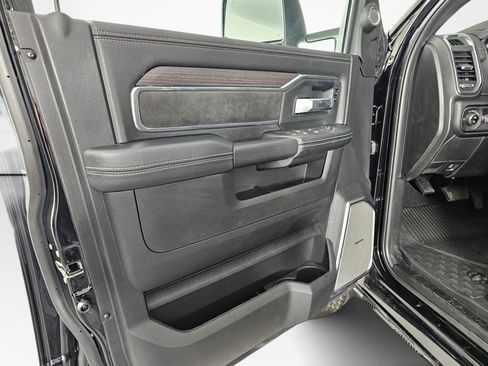 New 2026 RAM 3500 Laramie AWD/4WD image 20