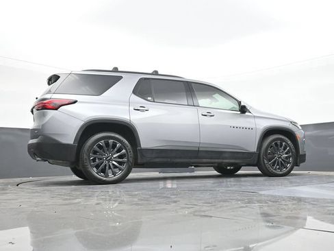 Used 2023 Chevrolet Traverse RS w/ LPO, Floor Liner Package AWD/4WD image 53