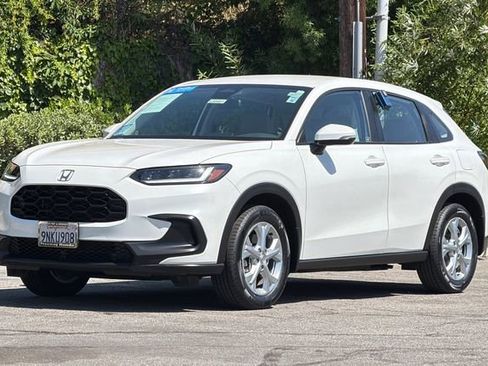Certified 2025 Honda HR-V LX image 9