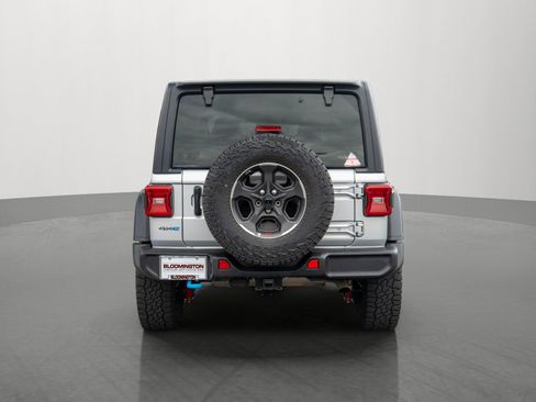 Used 2023 Jeep Wrangler Unlimited Rubicon 4xe w/ Cold Weather Group AWD/4WD image 6