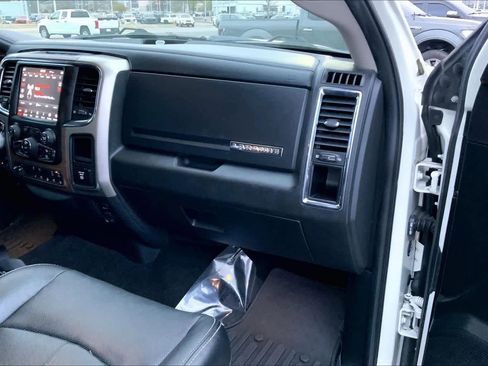 Used 2018 RAM 1500 Laramie w/ Convenience Group image 17
