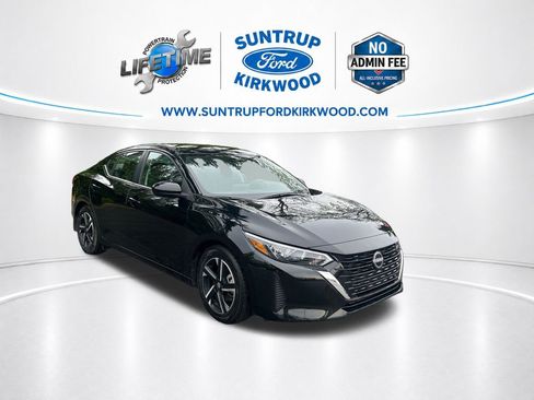 Used 2024 Nissan Sentra SV FWD image 9
