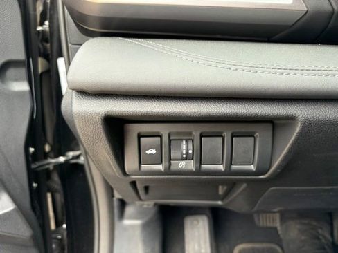 Used 2025 Subaru Legacy Limited AWD/4WD image 20