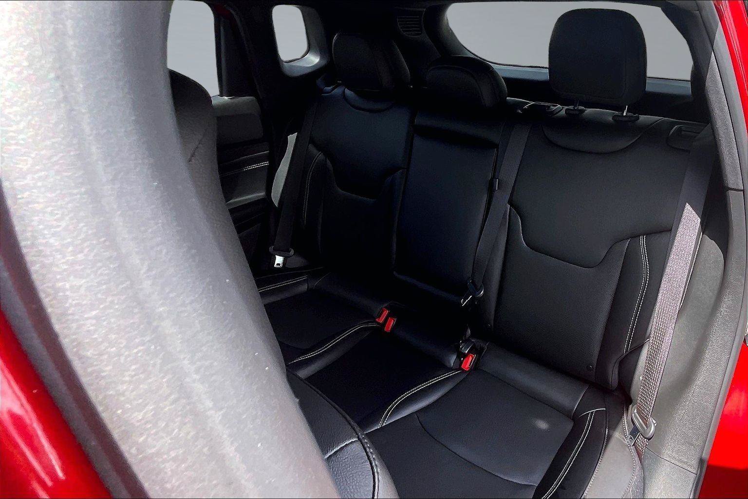 Used 2024 Jeep Compass Limited w/ Driver Assist Group I AWD/4WD image 24