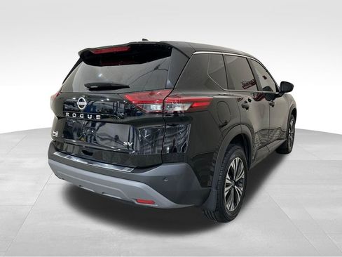Used 2023 Nissan Rogue SV FWD image 5