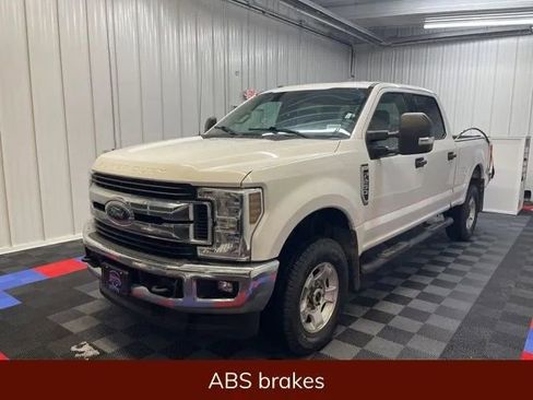 Used 2019 Ford F250 XLT w/ XLT Value Package AWD/4WD image 6