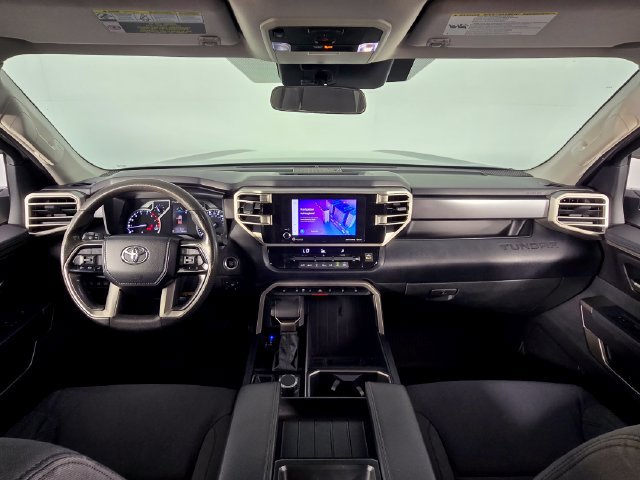 Used 2022 Toyota Tundra SR5 AWD/4WD image 25