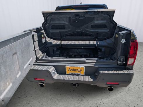 Certified 2023 Honda Ridgeline Black Edition image 12