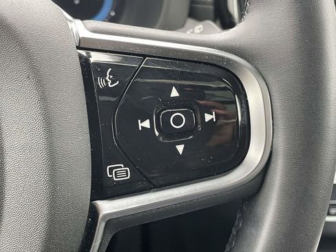 Used 2024 Volvo XC60 T8 Ultimate w/ Climate Package image 11