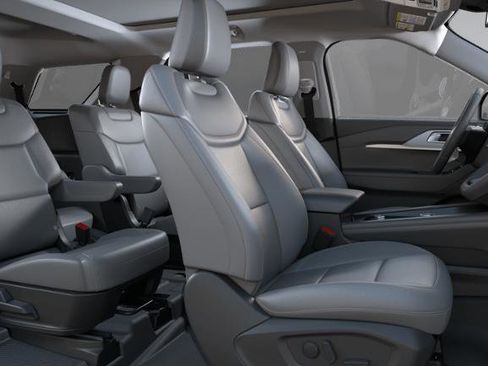 New 2025 Ford Explorer Active w/ Active Comfort Package image 45