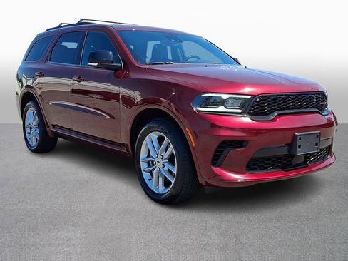 Used 2024 Dodge Durango GT AWD/4WD image 3