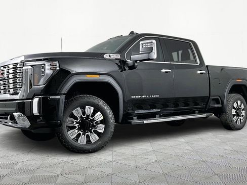 New 2026 GMC Sierra 2500 Denali w/ Denali Reserve Package AWD/4WD image 1