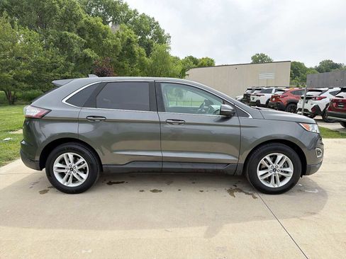 Used 2016 Ford Edge SEL w/ Equipment Group 201A AWD/4WD image 7