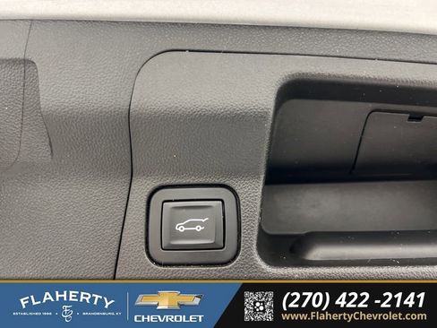 Used 2018 GMC Acadia SLE image 22