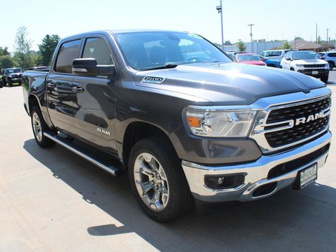 Used 2022 RAM 1500 Big Horn AWD/4WD image 5