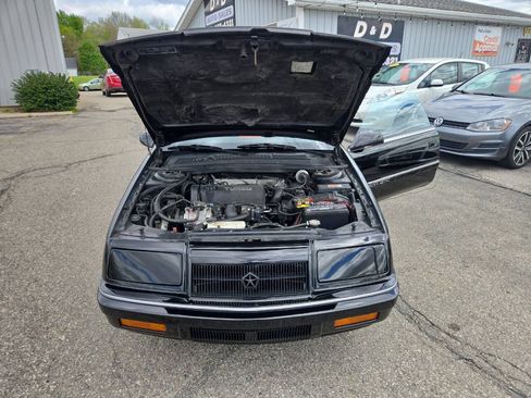 Used 1992 Chrysler LeBaron Convertible FWD image 33