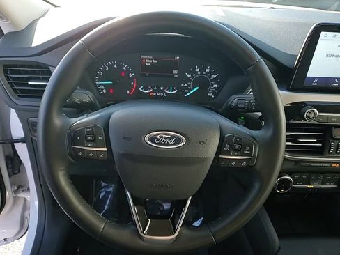 Used 2022 Ford Escape SE w/ Convenience Package image 16