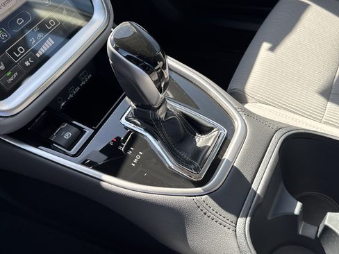 Certified 2024 Subaru Legacy Premium image 22