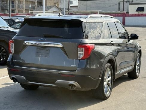 Used 2020 Ford Explorer Limited RWD image 3
