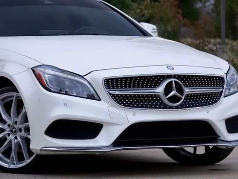 Used 2015 Mercedes-Benz CLS 400 image 17