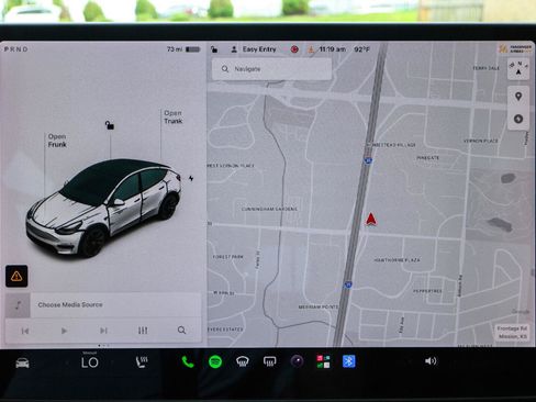 Used 2020 Tesla Model Y Long Range AWD/4WD image 8