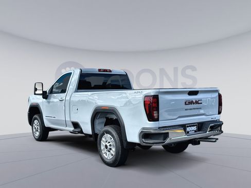 New 2025 GMC Sierra 2500 SLE image 4