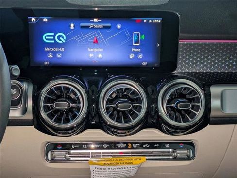 New 2025 Mercedes-Benz EQB 300 4MATIC image 15