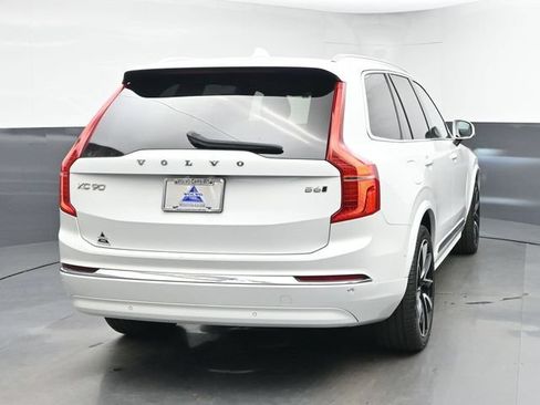 Used 2024 Volvo XC90 B6 Ultimate w/ Protection Package AWD/4WD image 8