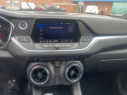 Used 2021 Chevrolet Blazer LT w/ LPO, Floor Liner Package image 9