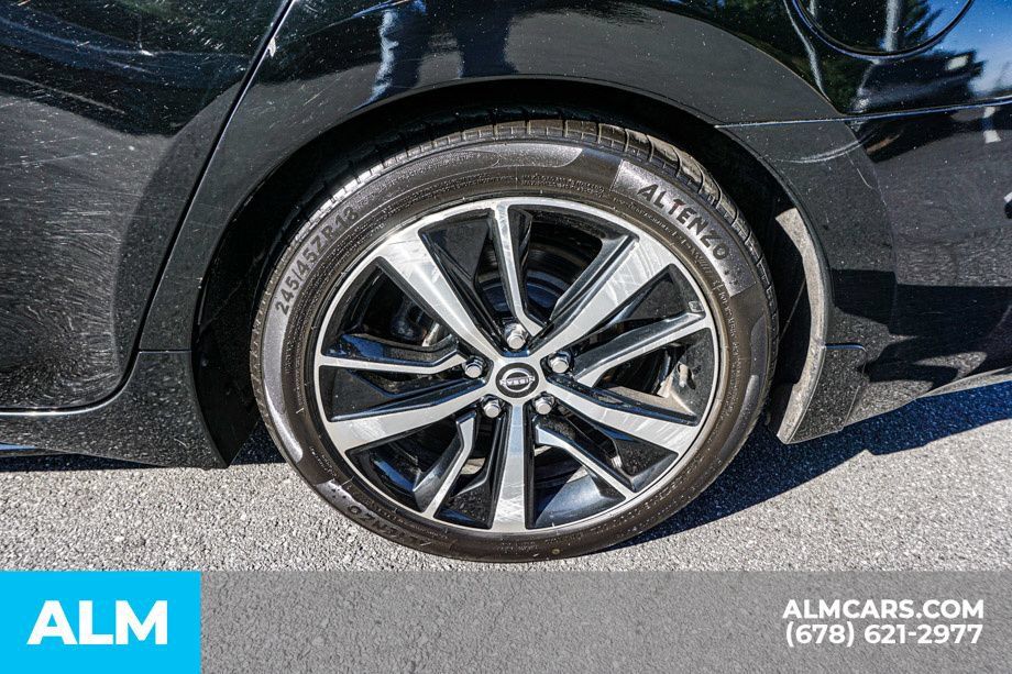 Used 2023 Nissan Maxima SL FWD image 16
