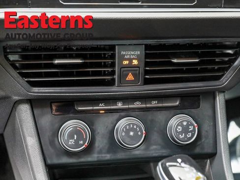 Used 2024 Volkswagen Jetta S image 19