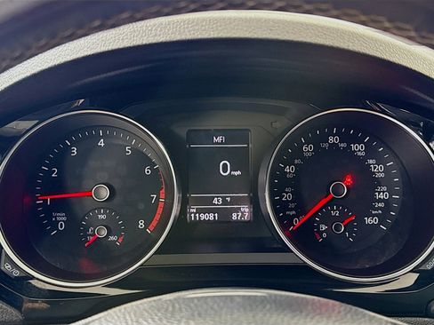 Used 2016 Volkswagen Jetta Sport w/ Lighting Package image 15