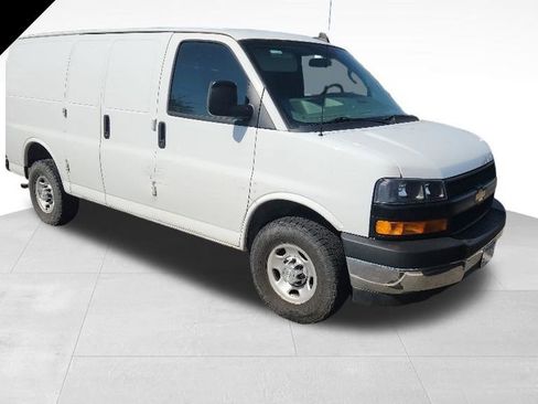 Used 2021 Chevrolet Express 2500 w/ Driver Convenience Package image 1