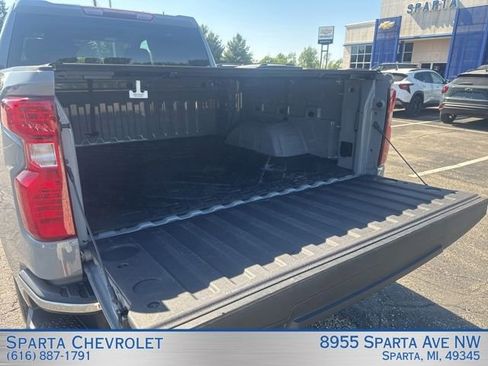 Used 2024 Chevrolet Silverado 1500 LT AWD/4WD image 29