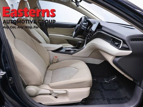 Used 2021 Toyota Camry LE FWD image 23