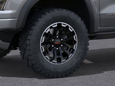 New 2026 GMC Canyon AT4 image 9