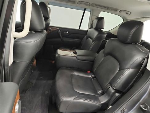 Used 2019 INFINITI QX80 Luxe image 31