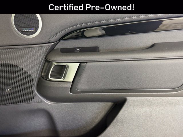 Used 2025 Land Rover Discovery S AWD/4WD image 28