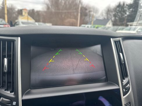 Used 2015 INFINITI Q50 Premium w/ Navigation Package image 30